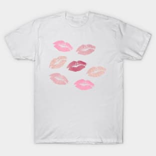 Kiss on the lips - rose and crimson T-Shirt